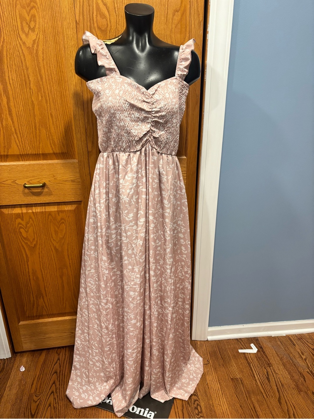 Source Unknown Dusty Pink Smocked Maxi Dress with Ruffle Straps